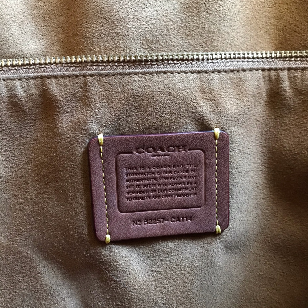 Coach Theo Leather Shoulder Tote Purse - Picture 13 of 16